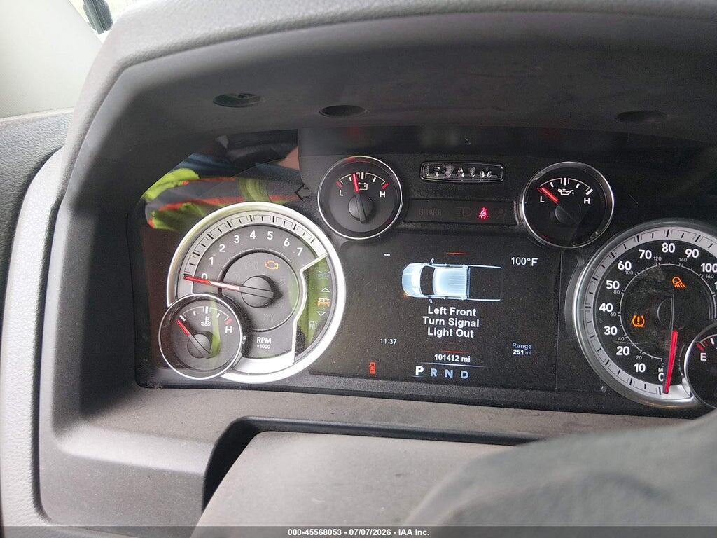 1C6RR7LTXKS569237 2019 RAM 1500 CLASSIC photo no. 7