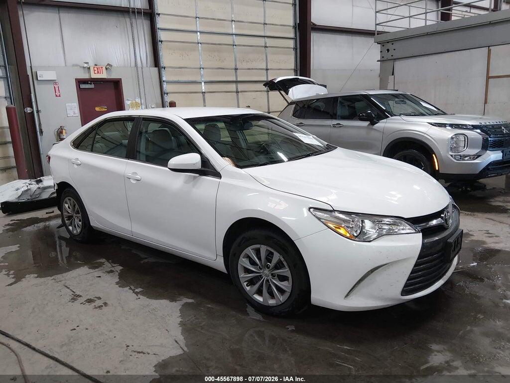 4T1BF1FK0FU492838 2015 TOYOTA CAMRY photo no. 1