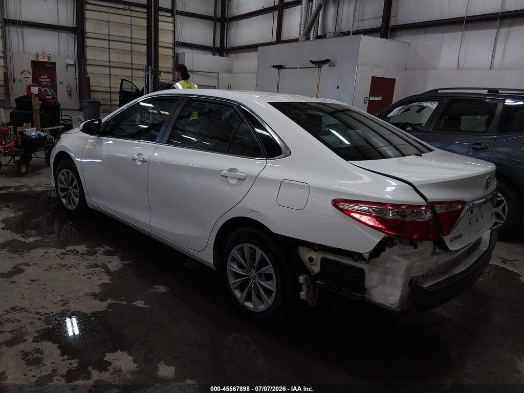 4T1BF1FK0FU492838 2015 TOYOTA CAMRY photo no. 3