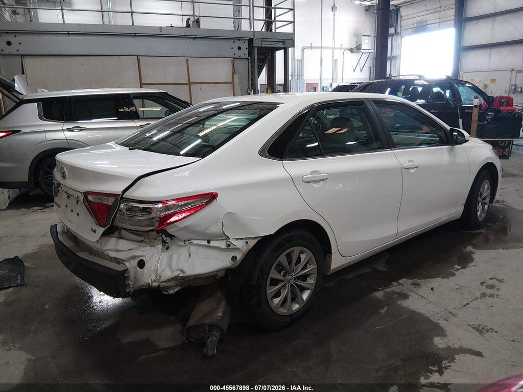 4T1BF1FK0FU492838 2015 TOYOTA CAMRY photo no. 4