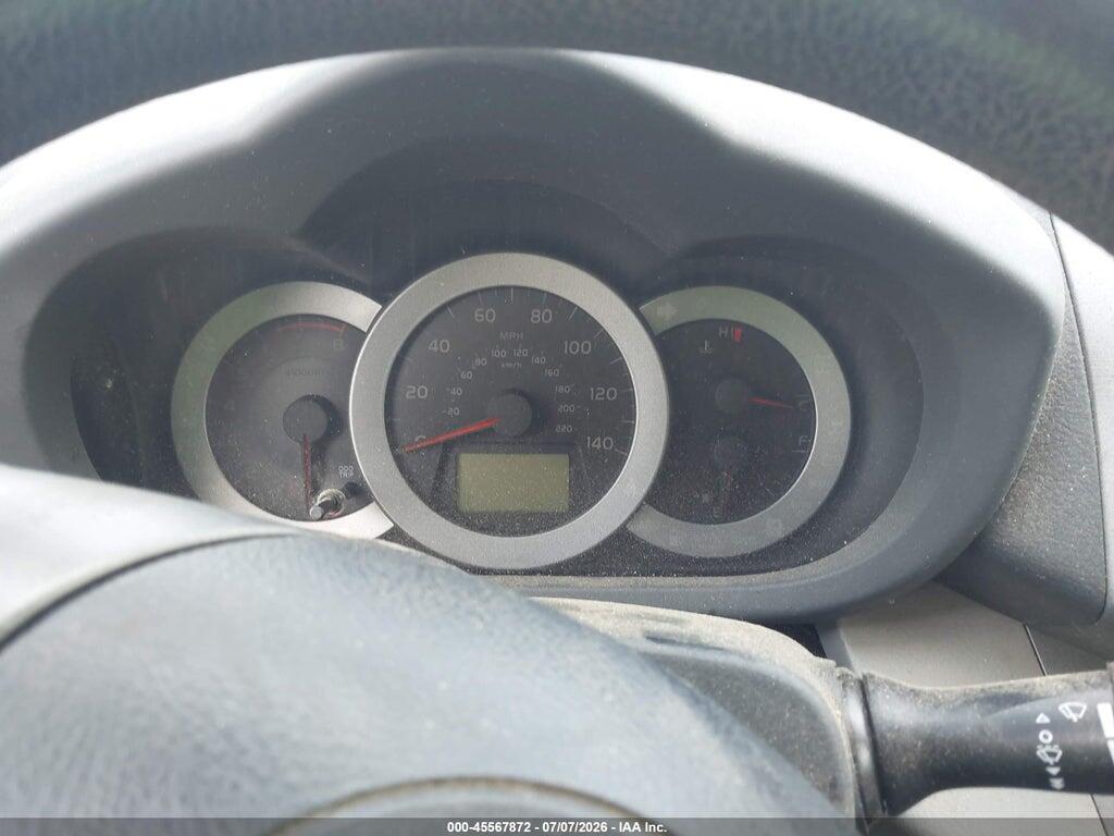 2T3BF4DV6BW169717 2011 TOYOTA RAV4 photo no. 7