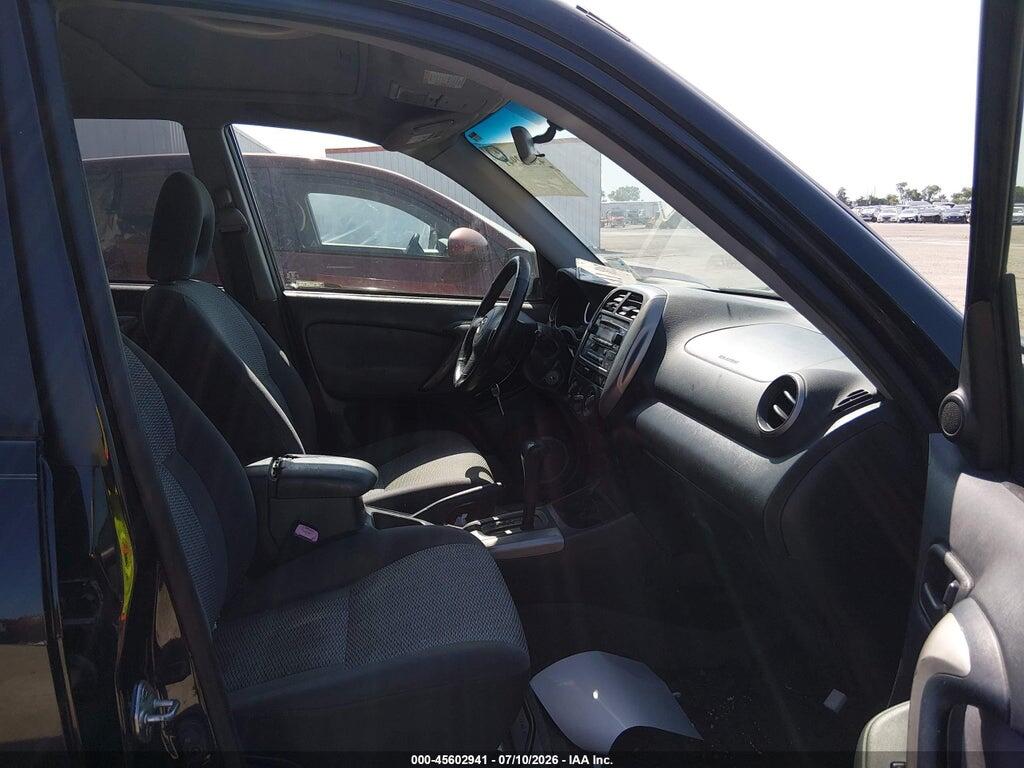 JTEGD20V640010351 2004 TOYOTA RAV4 photo no. 5