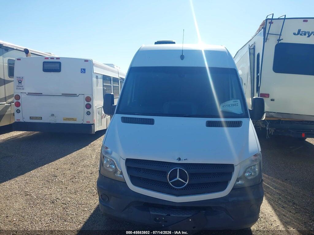 WD3PE8CD7HP523025 2017 MERCEDES-BENZ SPRINTER 2500 photo no. 12
