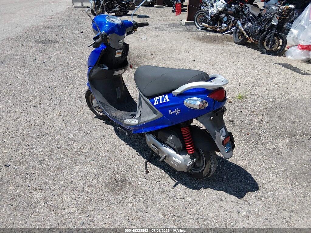 RFVPAP5A7E1114526 2014 GENUINE SCOOTER CO. BUDDY photo no. 3