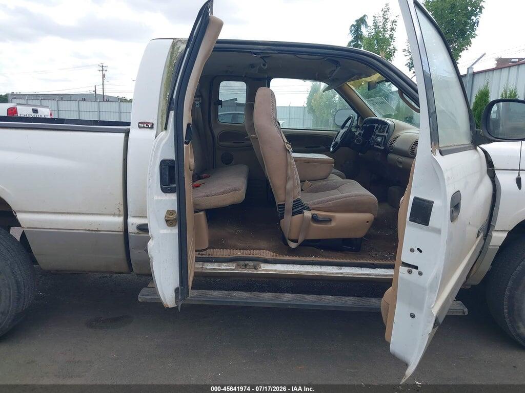 1B7HC13Z01J261604 2001 DODGE RAM 1500 photo no. 8