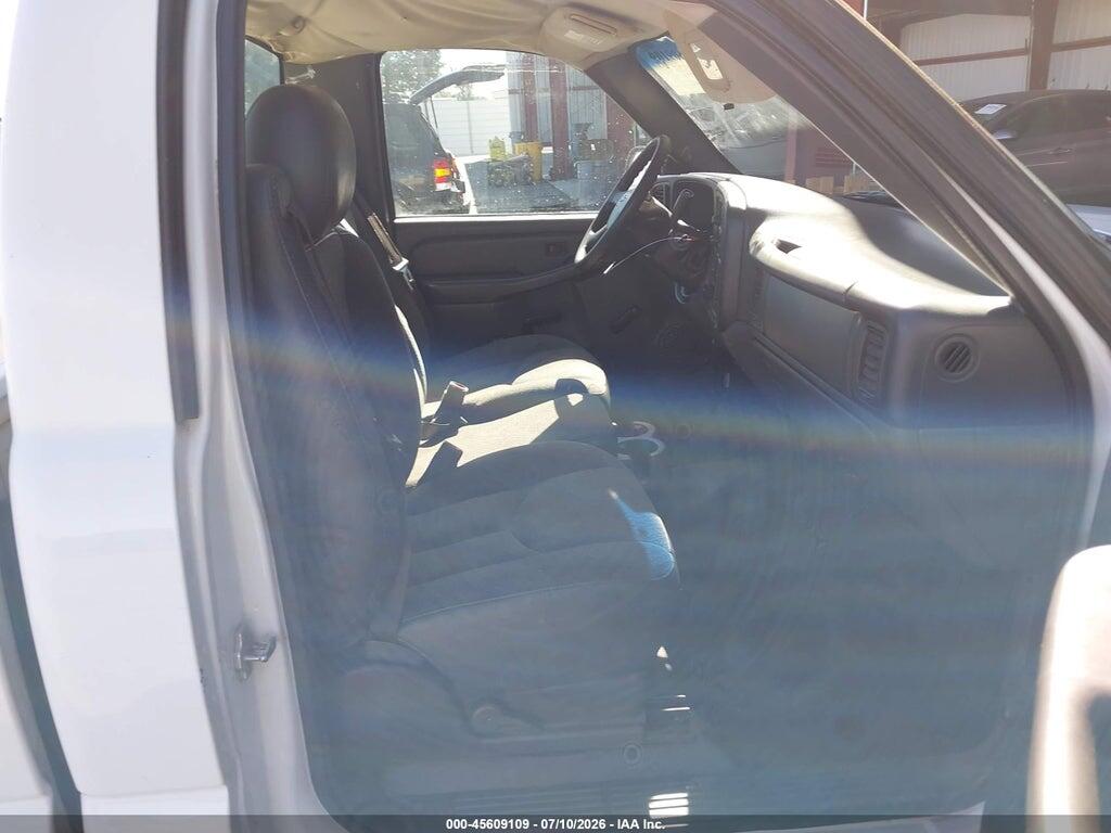 3GCEC14X77G256779 2007 CHEVROLET SILVERADO 1500 CLASSIC photo no. 5