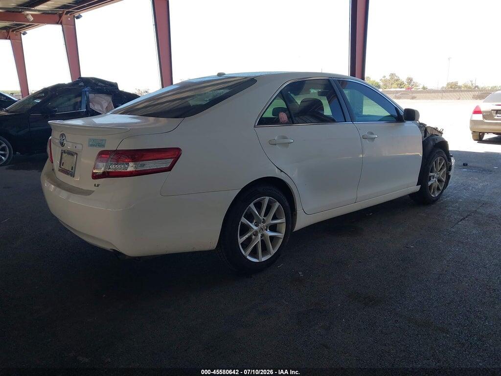 4T4BF3EK5BR200095 2011 TOYOTA CAMRY photo no. 4