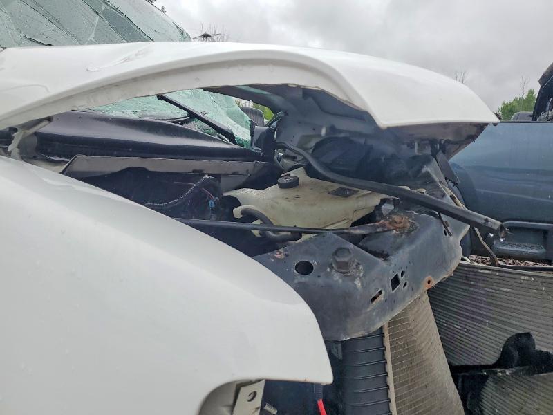 1GCWGAFFXG1138429 2016 CHEVROLET EXPRESS G2500 photo no. 12