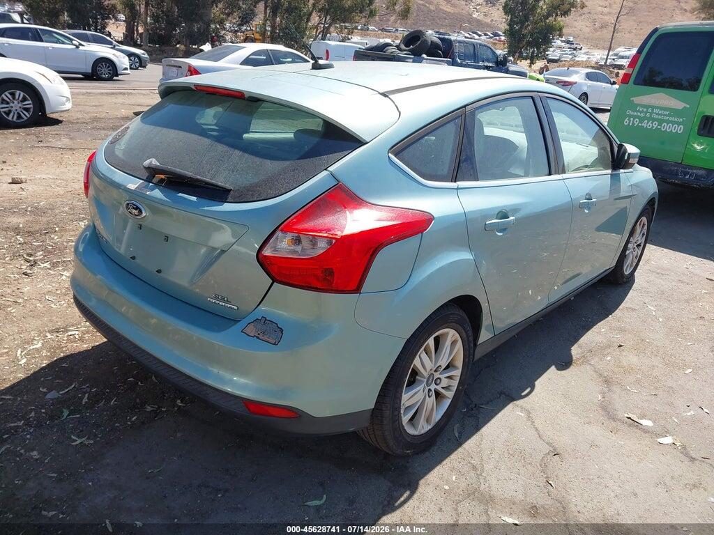 1FAHP3M2XCL438867 2012 FORD FOCUS photo no. 4