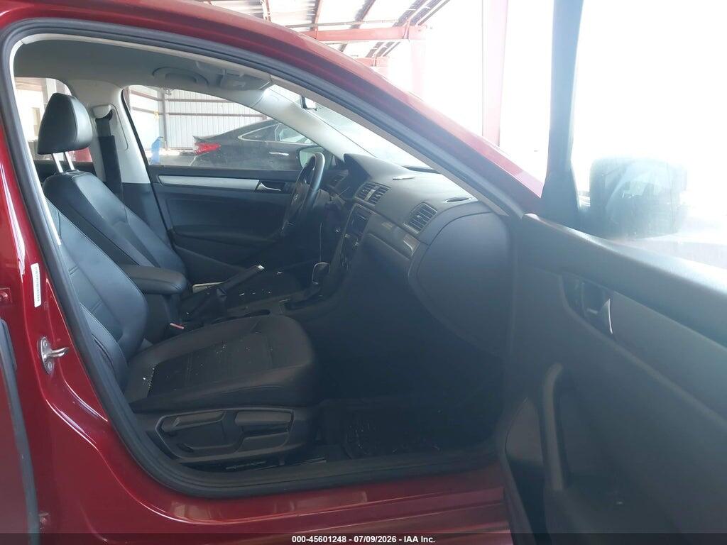 1VWAT7A3XFC034870 2015 VOLKSWAGEN PASSAT photo no. 5