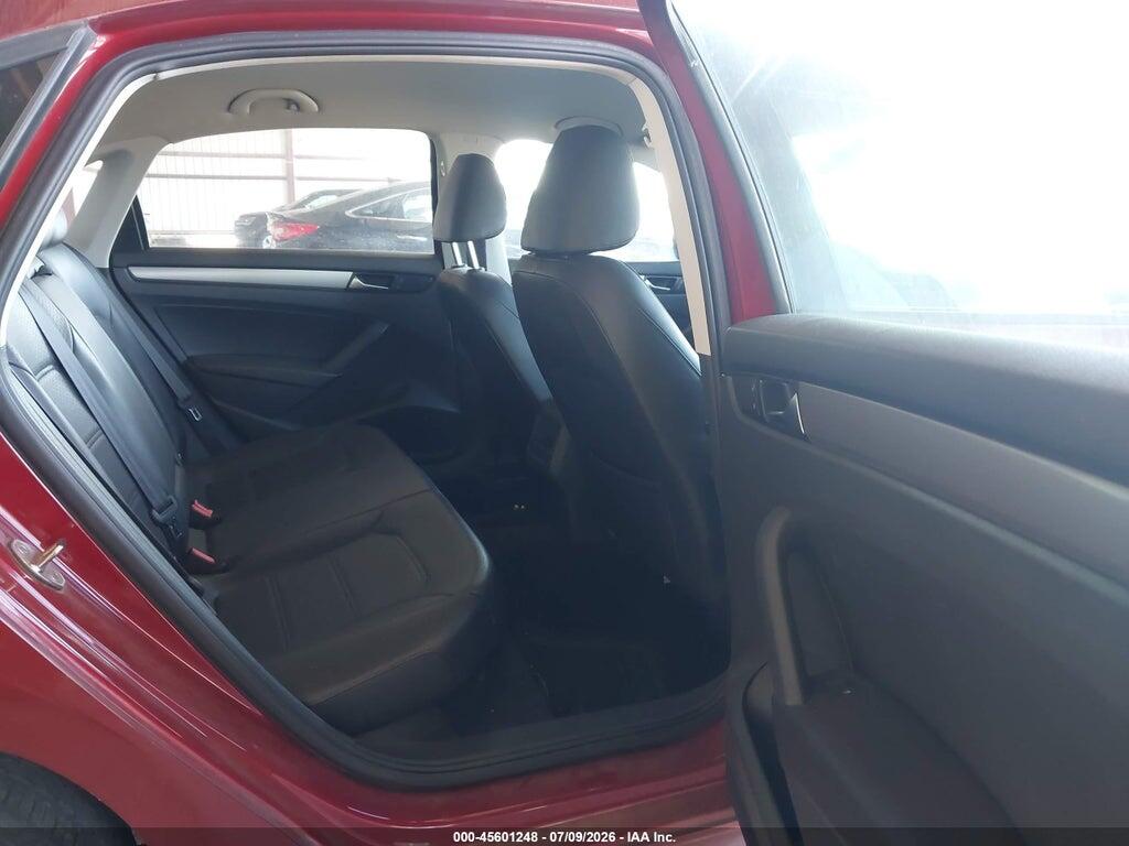 1VWAT7A3XFC034870 2015 VOLKSWAGEN PASSAT photo no. 8