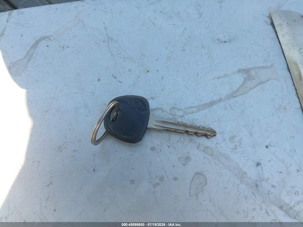 3KPFK4A79HE139442 2017 KIA FORTE photo no. 11