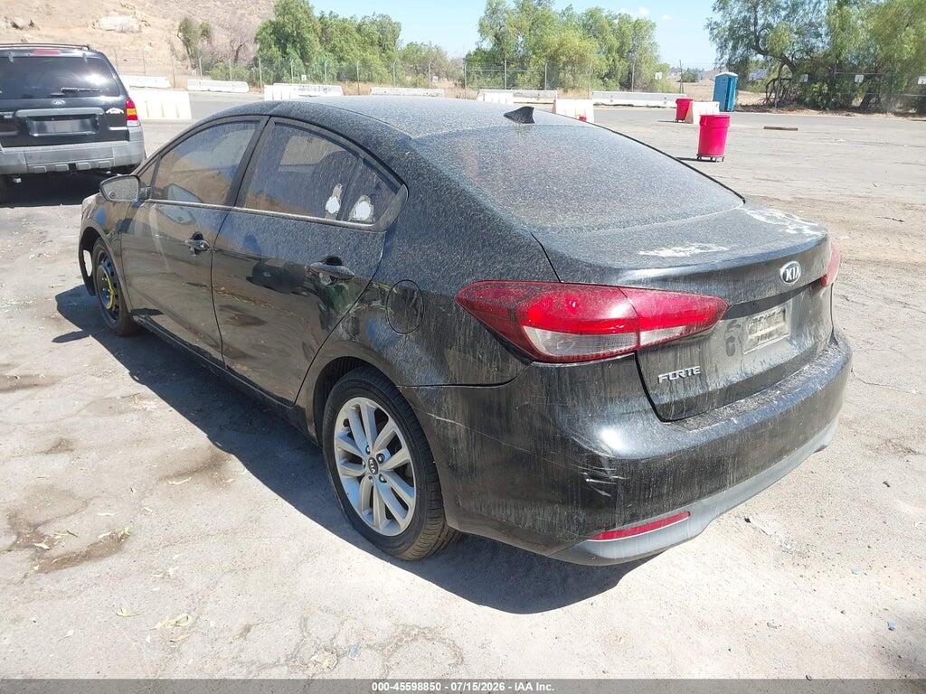 3KPFK4A79HE139442 2017 KIA FORTE photo no. 3