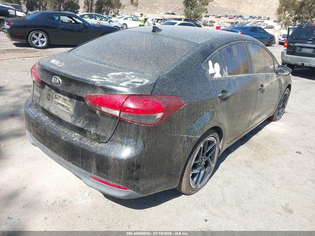 3KPFK4A79HE139442 2017 KIA FORTE photo no. 4