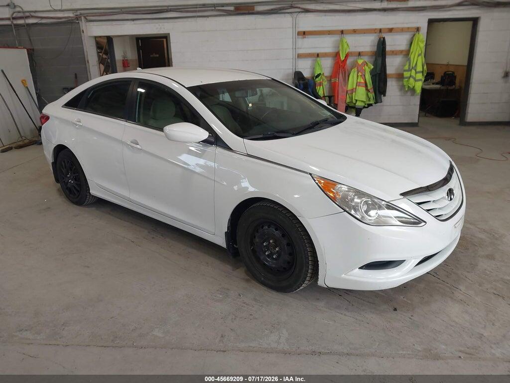 5NPEB4AC1DH553989 2013 HYUNDAI SONATA photo no. 1