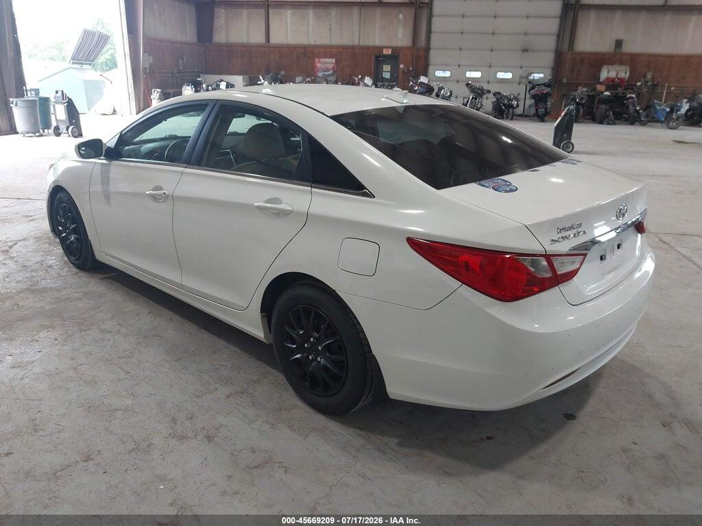 5NPEB4AC1DH553989 2013 HYUNDAI SONATA photo no. 3