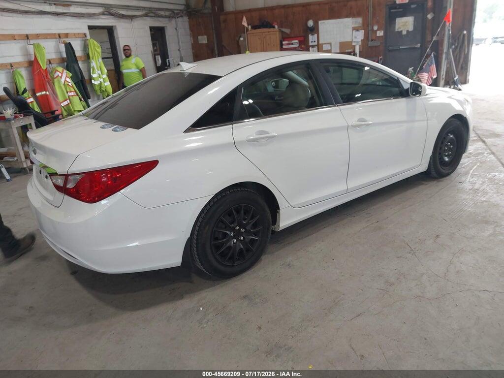 5NPEB4AC1DH553989 2013 HYUNDAI SONATA photo no. 4