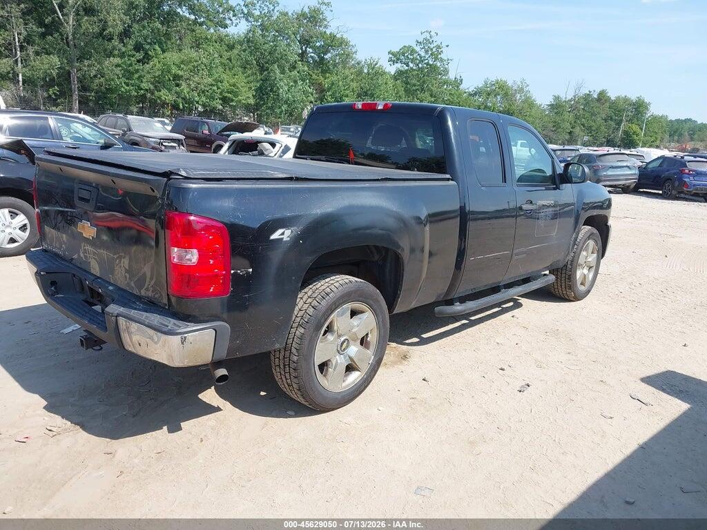 1GCRKSE39BZ350127 2011 CHEVROLET SILVERADO 1500 photo no. 4