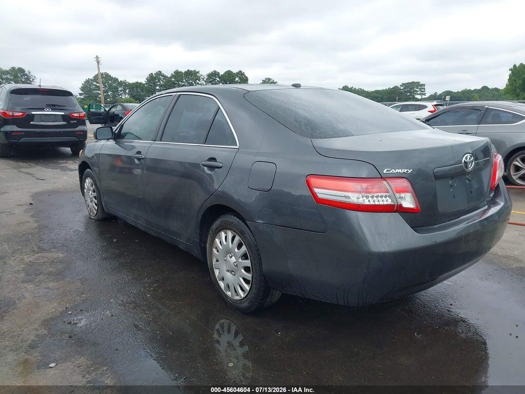 4T1BF3EK6BU636643 2011 TOYOTA CAMRY photo no. 3