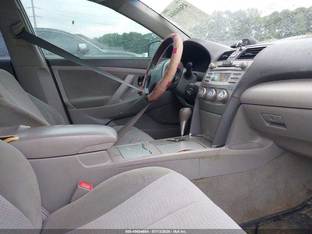 4T1BF3EK6BU636643 2011 TOYOTA CAMRY photo no. 5