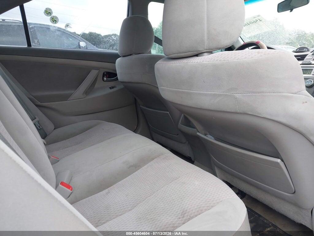 4T1BF3EK6BU636643 2011 TOYOTA CAMRY photo no. 8