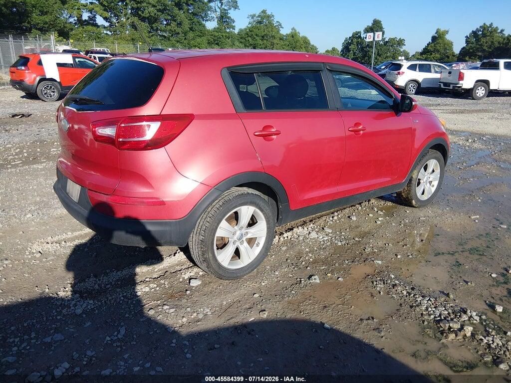 KNDPBCA21D7422348 2013 KIA SPORTAGE photo no. 4