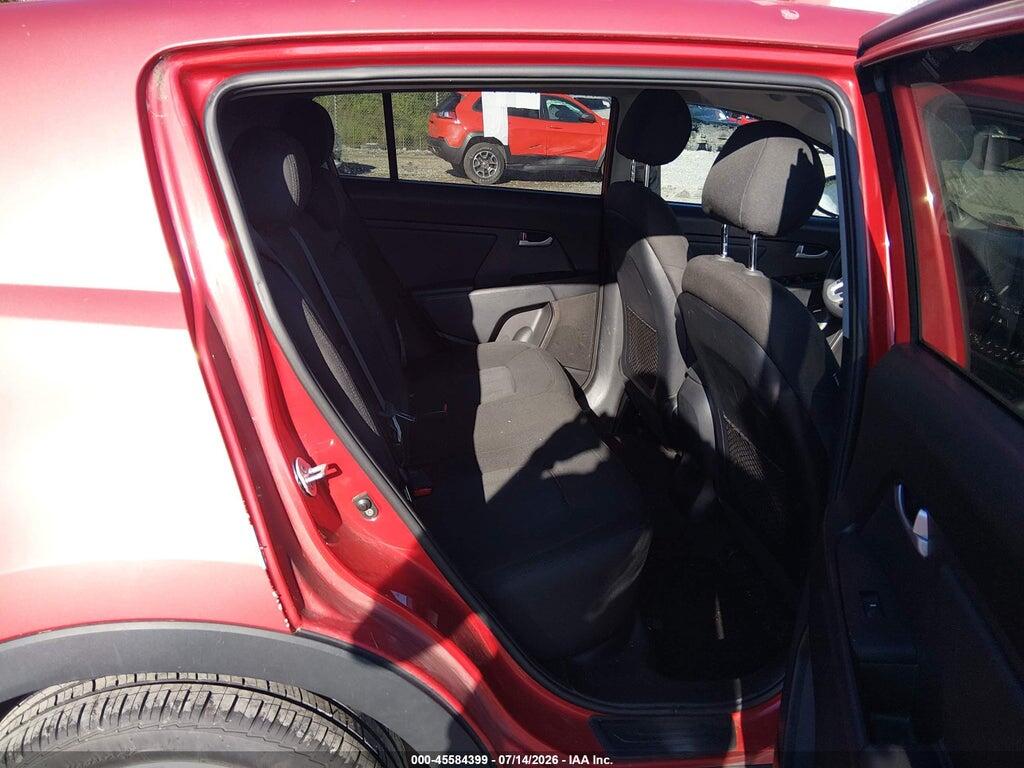 KNDPBCA21D7422348 2013 KIA SPORTAGE photo no. 8
