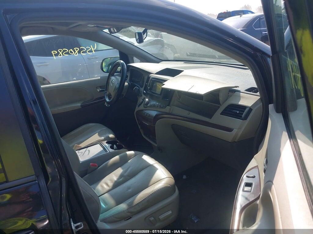 5TDYK3DC1CS248116 2012 TOYOTA SIENNA photo no. 5