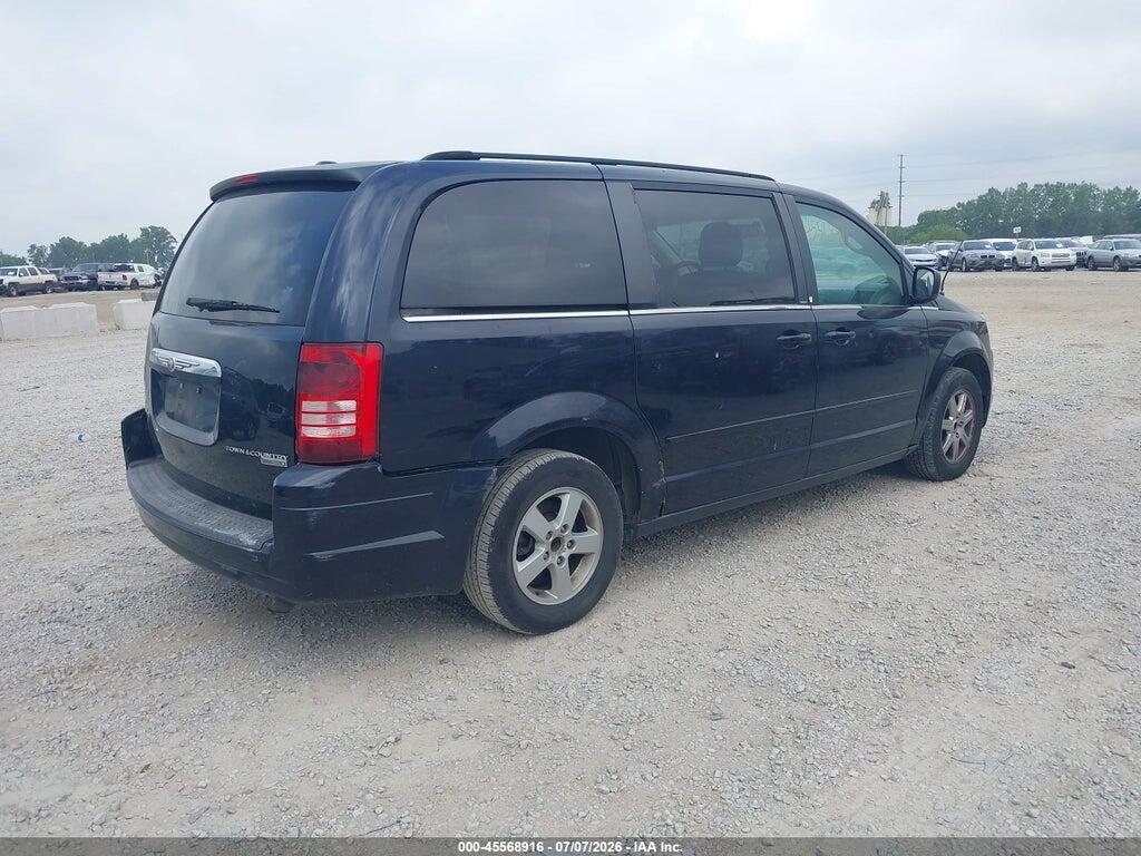 2A4RR2D13AR338389 2010 CHRYSLER TOWN & COUNTRY photo no. 4