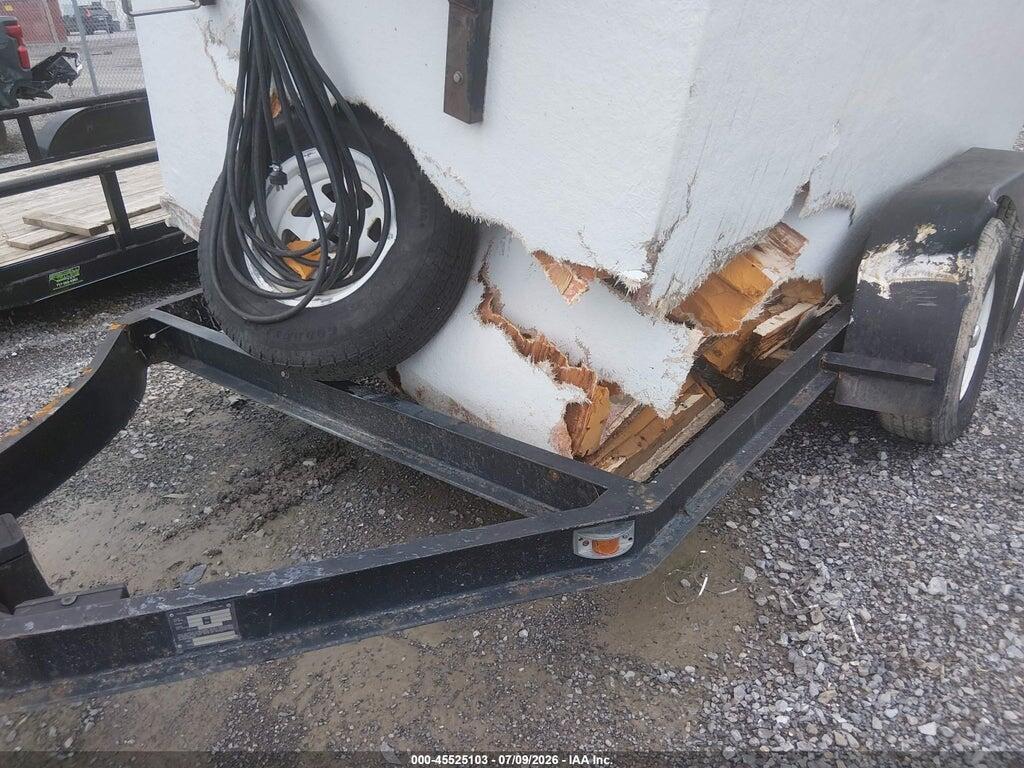 1P9RC122X4F190241 2004 POLAR 12' REEFER BOX TRAILER photo no. 10