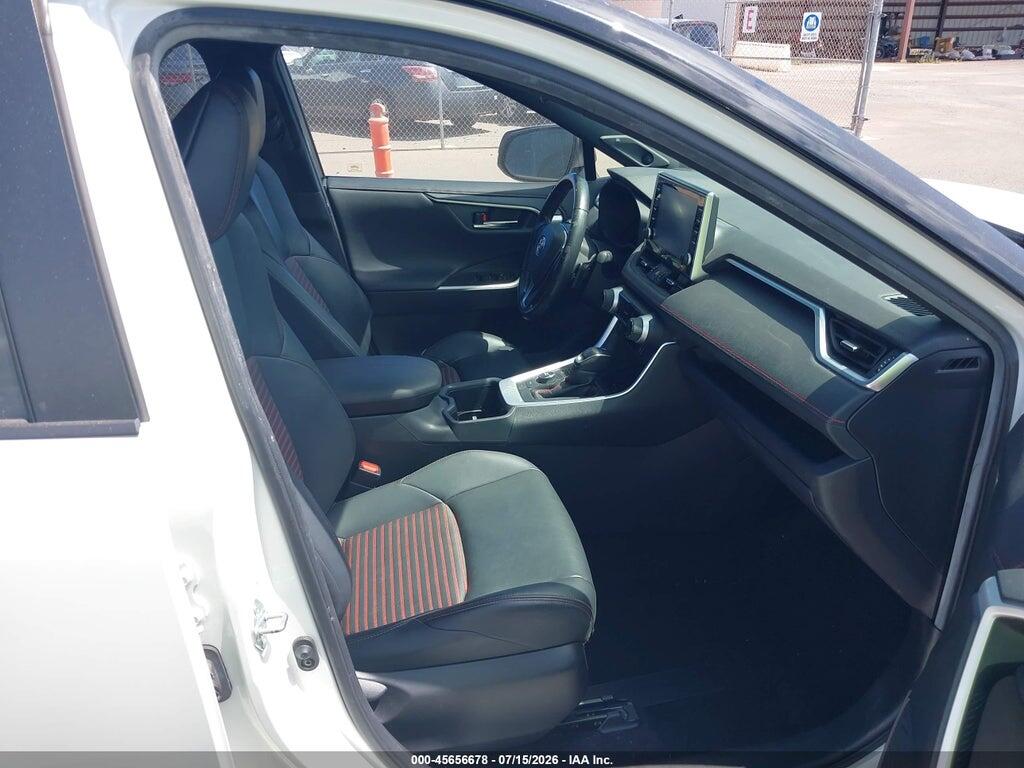 JTMEB3FV6ND081803 2022 TOYOTA RAV4 PRIME photo no. 5