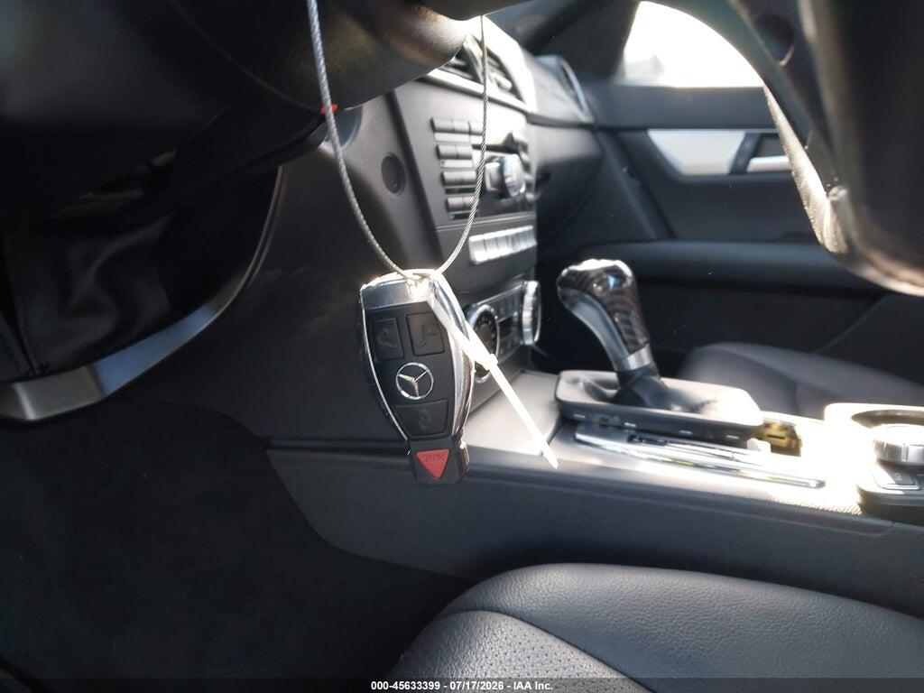 WDDGF4HB8DF971217 2013 MERCEDES-BENZ C 250 photo no. 11