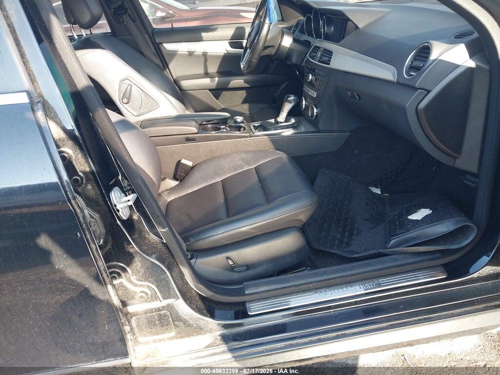 WDDGF4HB8DF971217 2013 MERCEDES-BENZ C 250 photo no. 5