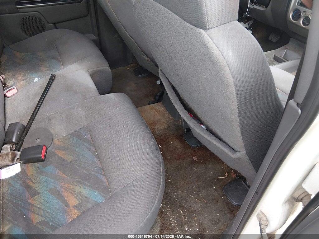 1GCDT136848129710 2004 CHEVROLET COLORADO photo no. 8