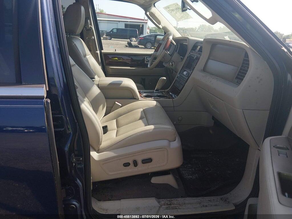 5LMJJ2J55BEJ02755 2011 LINCOLN NAVIGATOR photo no. 5