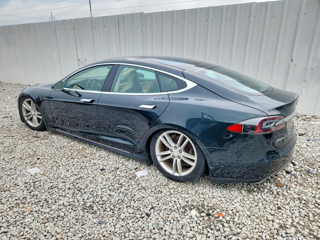 2013 TESLA MODEL S — Фото 2 из 12