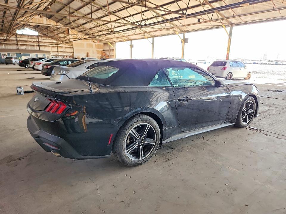 2024 FORD MUSTANG — Фото 3 из 12