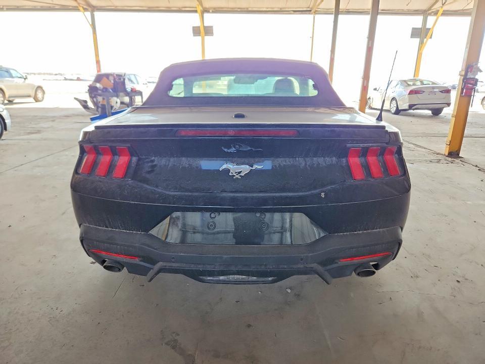 2024 FORD MUSTANG — Фото 6 из 12
