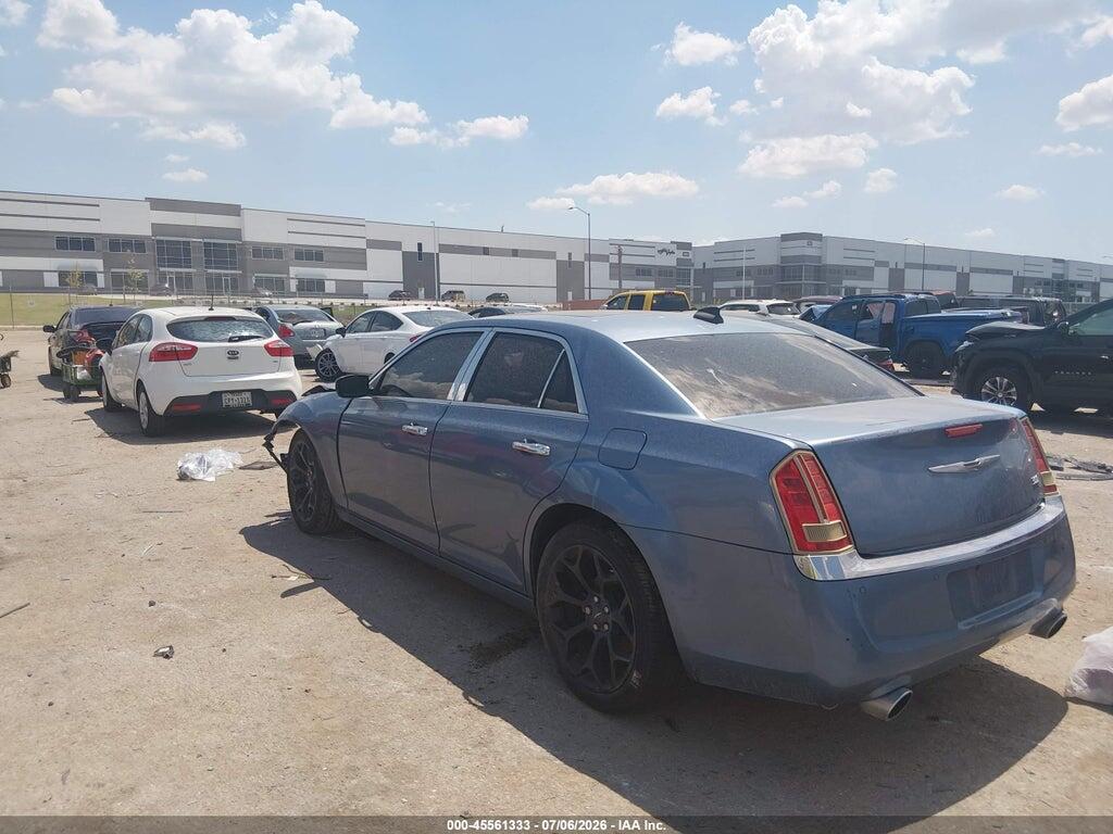 2C3CA6CT7BH581163 2011 CHRYSLER 300C photo no. 3