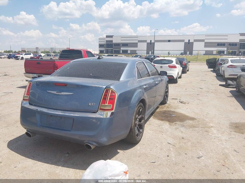 2C3CA6CT7BH581163 2011 CHRYSLER 300C photo no. 4