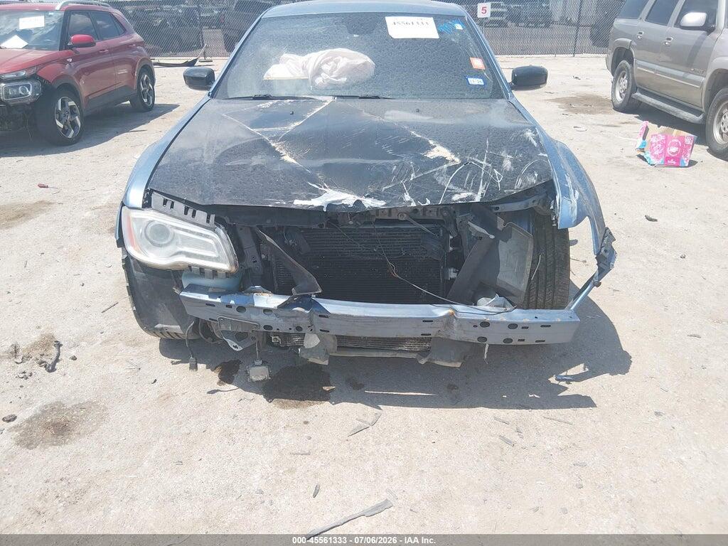 2C3CA6CT7BH581163 2011 CHRYSLER 300C photo no. 6