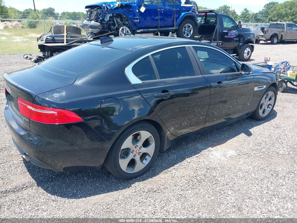 SAJAR4FX1JCP39174 2018 JAGUAR XE photo no. 4