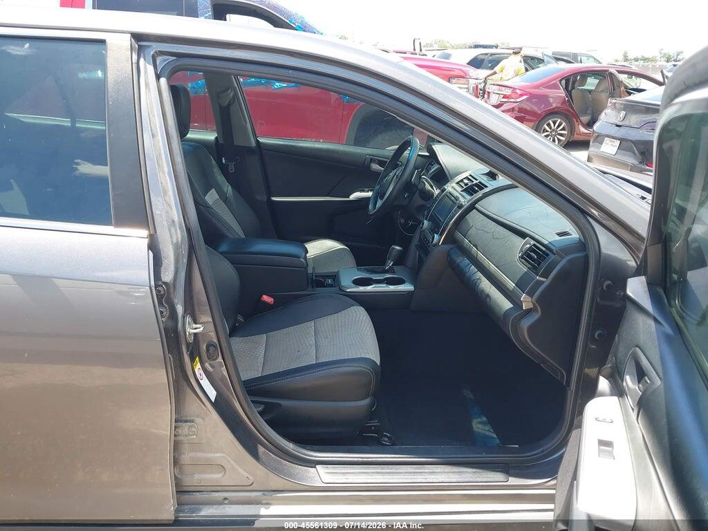 4T1BF1FK9EU729275 2014 TOYOTA CAMRY photo no. 5