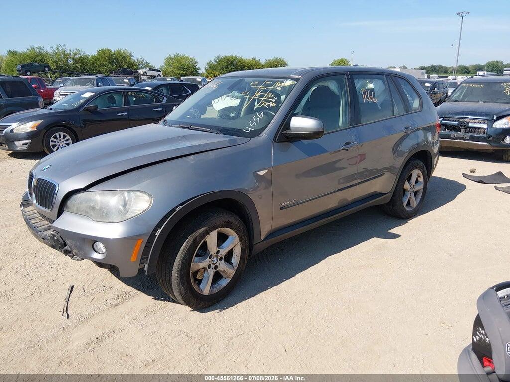 5UXFE4C51AL382371 2010 BMW X5 photo no. 2