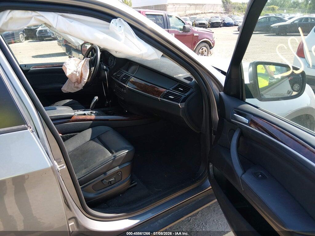 5UXFE4C51AL382371 2010 BMW X5 photo no. 5