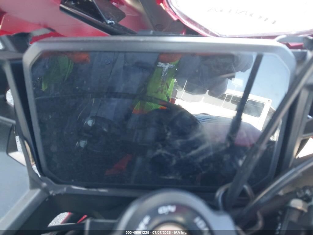 MLHPC7054S5102933 2025 HONDA CBR500 photo no. 7