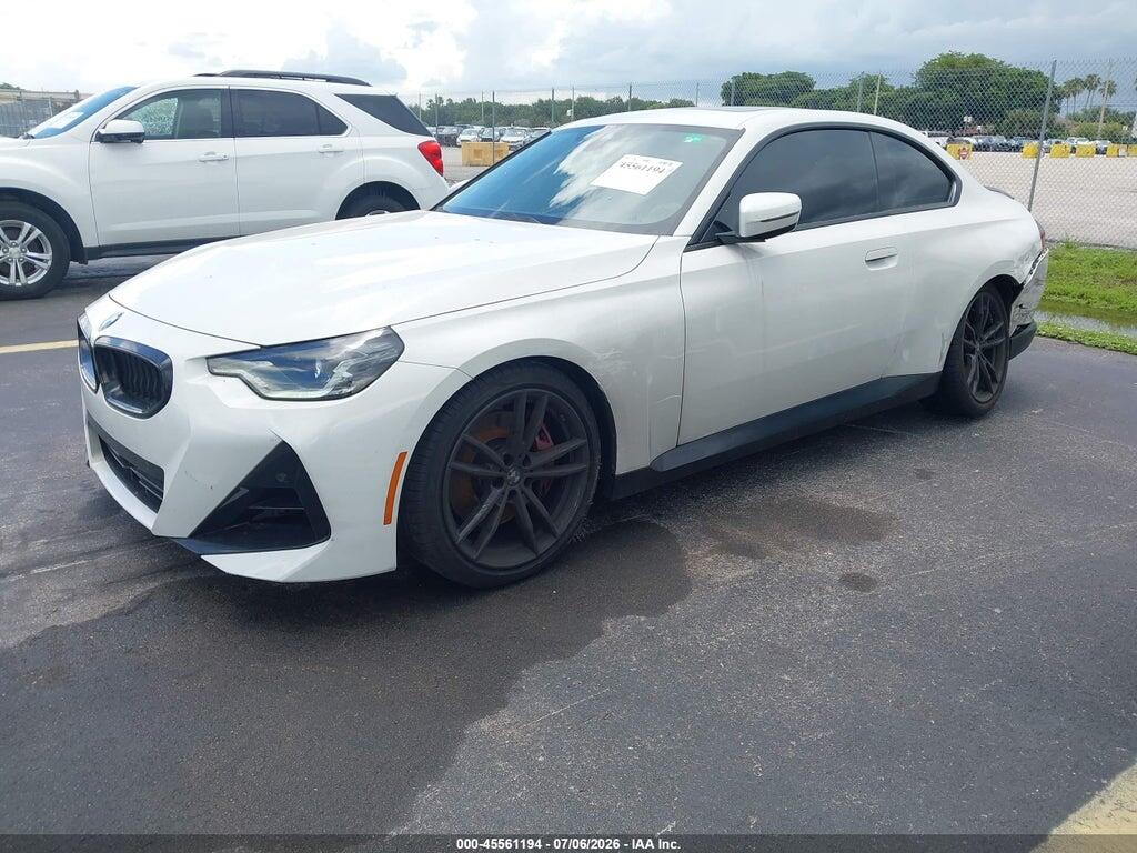 3MW23CM09R8E38656 2024 BMW 230I photo no. 2