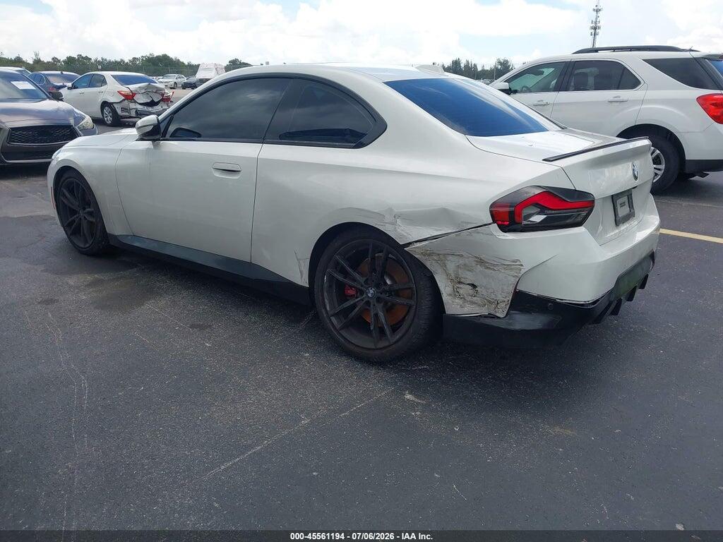 3MW23CM09R8E38656 2024 BMW 230I photo no. 3