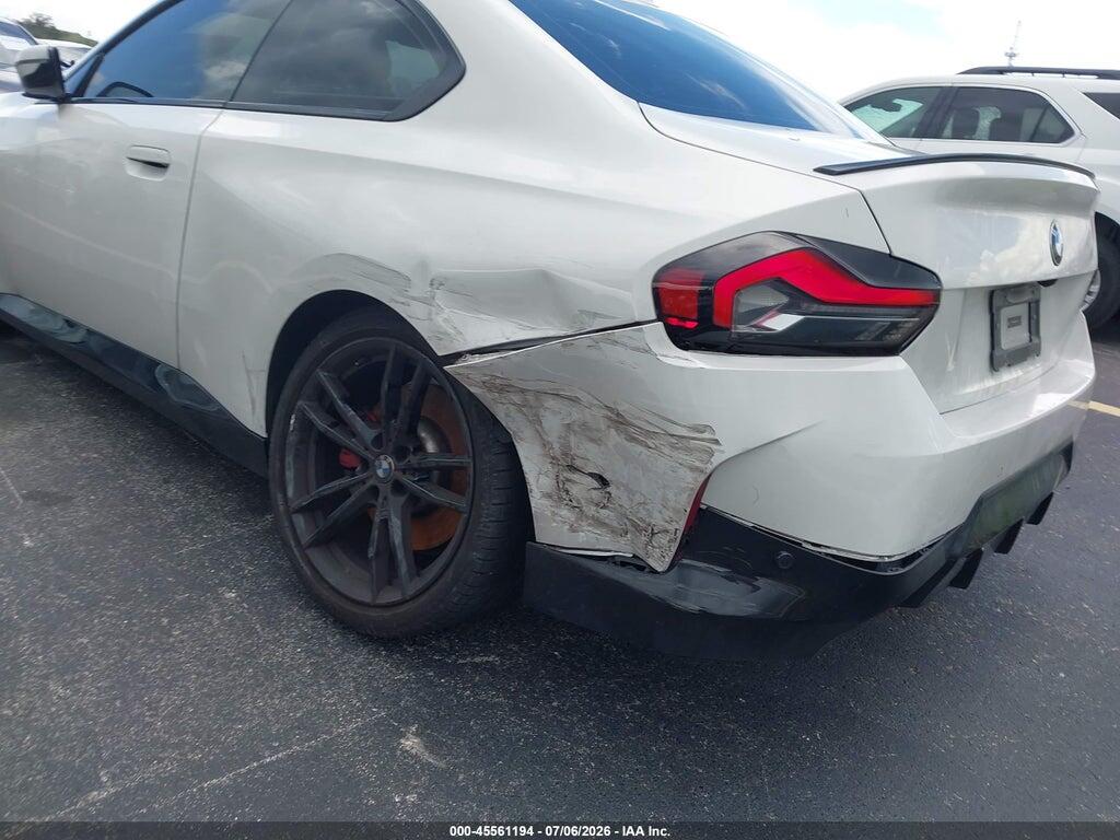 3MW23CM09R8E38656 2024 BMW 230I photo no. 6