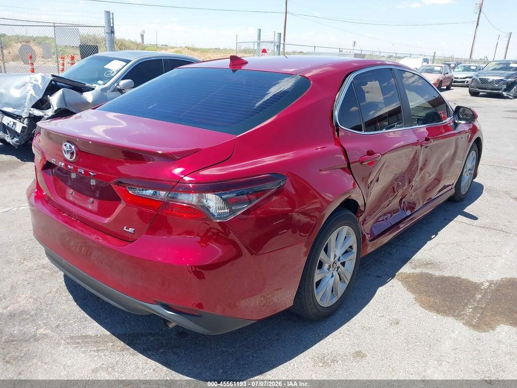 4T1R11AK2NU064742 2022 TOYOTA CAMRY photo no. 4